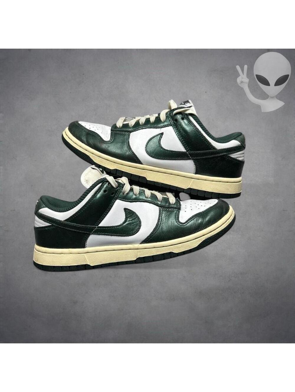 Nike Dunk Low Vintage Green DQ8580-100 Womens US 8 Mens 6.5 Aged White Low Top